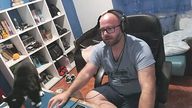 ravingr4d4 online show from October 2025 11:16:02 PM