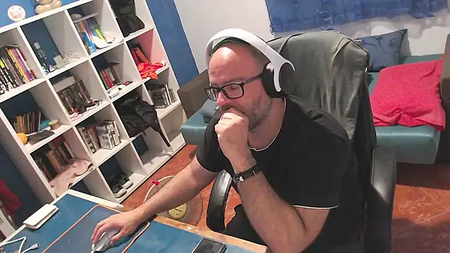 ravingr4d4 online show from May 2026 08:58:02 PM