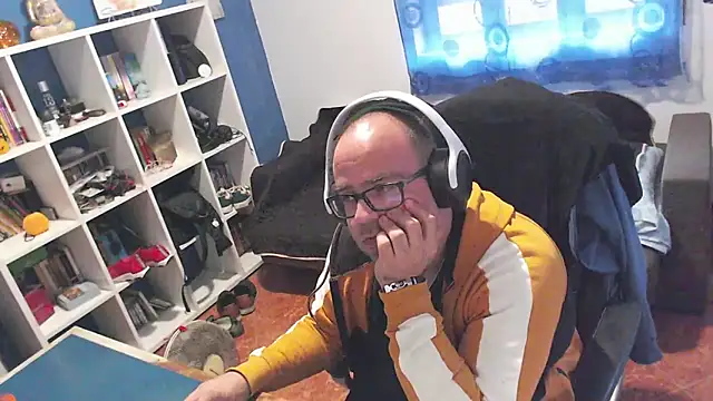 ravingr4d4 online show from November 2025 02:55:01 PM