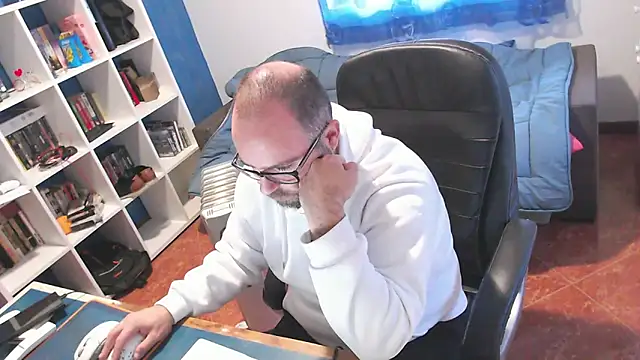 ravingr4d4 online show from March 2026 10:13:01 AM