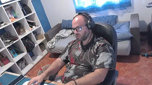 ravingr4d4 online show from September 2025 08:54:01 AM