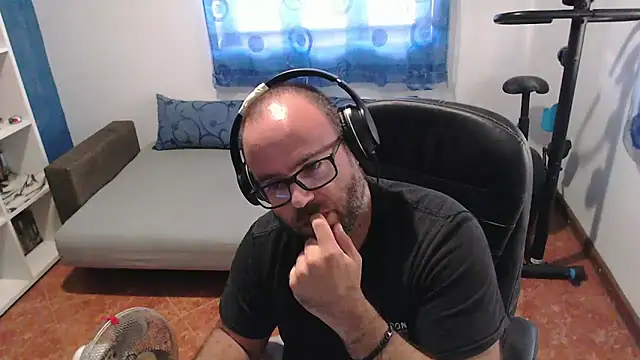ravingr4d4 online show from September 2025 02:24:02 PM
