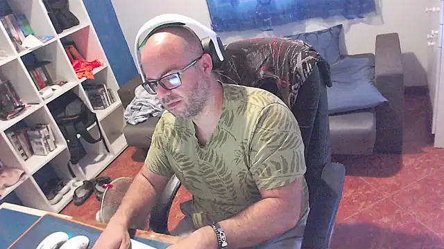 ravingr4d4 online show from May 2026 09:51:02 AM