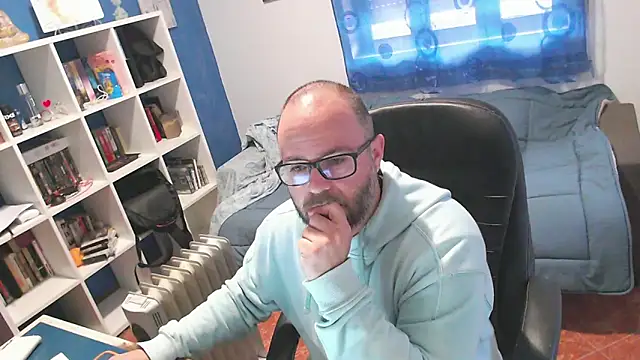 ravingr4d4 online show from March 2026 09:01:01 AM