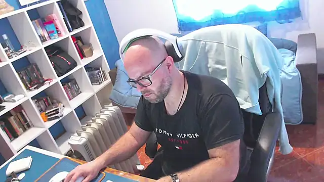 ravingr4d4 online show from March 2026 11:28:02 AM