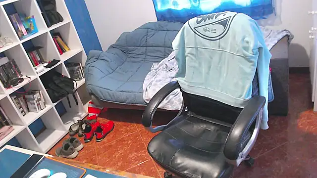 ravingr4d4 online show from May 2026 08:21:01 AM