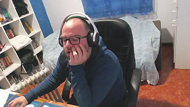 ravingr4d4 online show from February 2026 08:57:02 AM