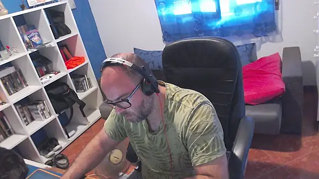 ravingr4d4 online show from June 2026 09:05:02 AM