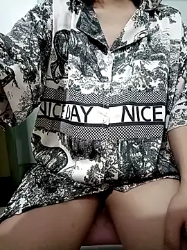 SweetGirl2k2 online show from March 2026 08:19:01 PM