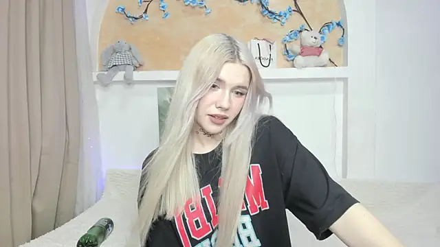 Alisa Black Star online show from December 2025 02:20:01 PM