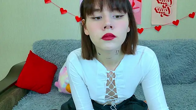 Snapshot of Alisa_Black_Star chatting on October 2025 06:48:01 AM Alisa Black Star online show from October 2025 06:48:01 AM