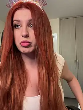 Snapshot of RoxxyDallas chatting on April 2026 06:22:01 PM RoxxyDallas online show from April 2026 06:22:01 PM