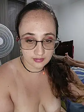 Karol and David hotcouple online show from November 2025 04:11:01 AM