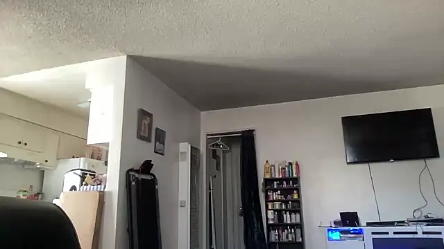 cocaNutt online show from March 2026 05:16:01 PM