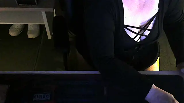 Silvia2277 online show from March 2026 08:10:01 PM