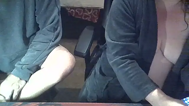 Snapshot of Silvia2277 chatting on November 2025 08:56:02 PM Silvia2277 online show from November 2025 08:56:02 PM