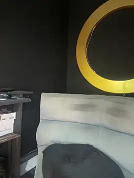 Abra ham13 online show from February 2026 11:19:01 AM