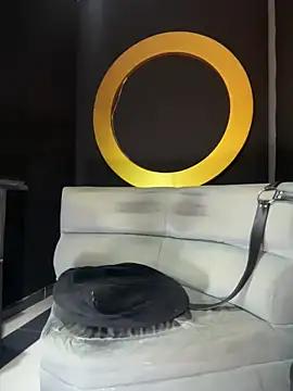 Abra ham13 online show from May 2026 10:32:02 AM