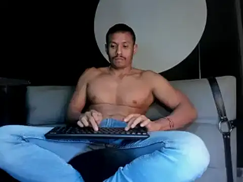 Abra ham13 online show from November 2025 11:41:01 PM