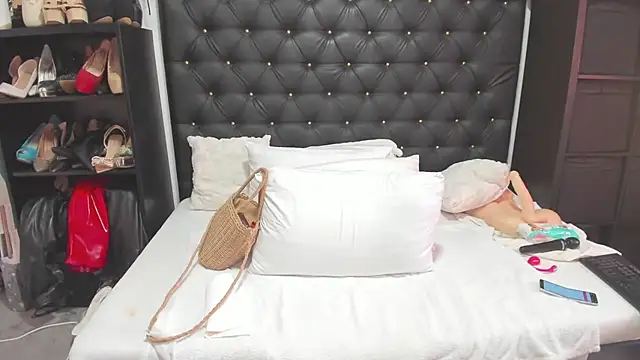 BbwSQUIRTERxx online show from June 2026 03:23:01 AM