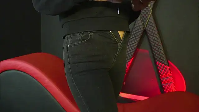 Snapshot of CelineConner chatting on March 2026 05:07:01 AM CelineConner online show from March 2026 05:07:01 AM