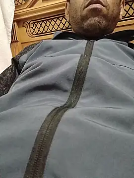 Snapshot of Mimo1402 chatting on February 2026 11:37:02 PM Mimo1402 online show from February 2026 11:37:02 PM