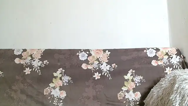 Snapshot of Andra_Love chatting on January 2026 07:54:01 PM Andra Love online show from January 2026 07:54:01 PM