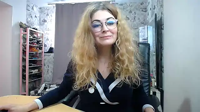 Helen1974 online show from March 2025 05:00:02 AM