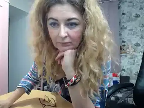 Helen1974 online show from March 2025 11:37:02 PM