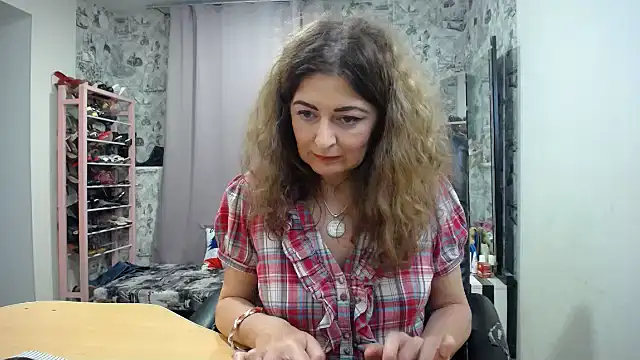 Helen1974 online show from April 2026 08:10:02 PM