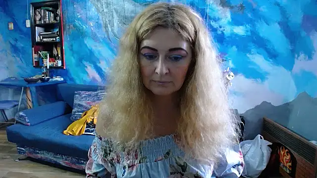 Helen1974 online show from September 2025 12:23:02 PM