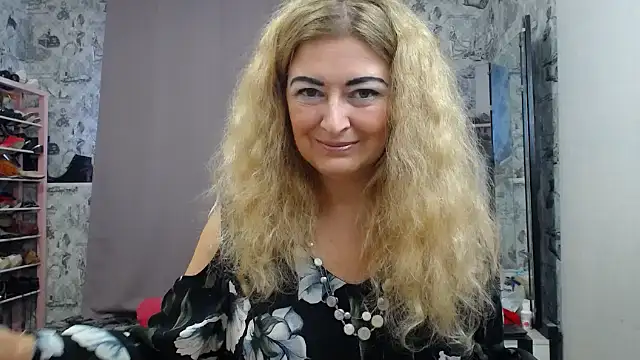 Helen1974 online show from October 2025 11:23:01 AM