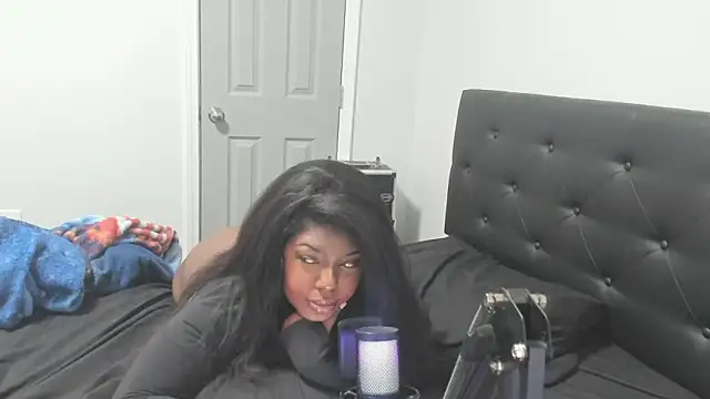 demi xoxo online show from February 2026 12:31:02 AM