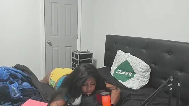 demi xoxo online show from February 2026 01:16:02 AM