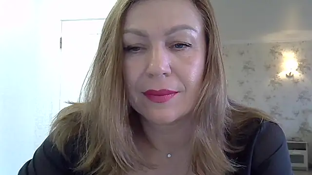 Snapshot of Alexandra-Rosee chatting on November 2025 06:25:01 AM Alexandra-Rosee online show from November 2025 06:25:01 AM