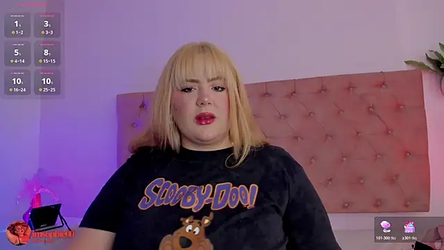 sophiarossee  online show from February 2026 12:37:01 PM