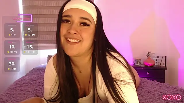 Snapshot of Megan_FE chatting on March 2025 04:00:02 PM Megan FE online show from March 2025 04:00:02 PM