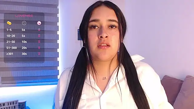 Megan FE online show from October 2025 02:29:01 PM