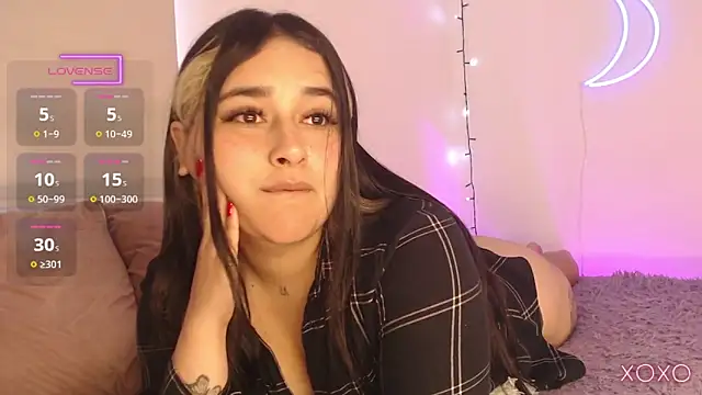 Snapshot of Megan_FE chatting on February 2025 01:51:02 PM Megan FE online show from February 2025 01:51:02 PM