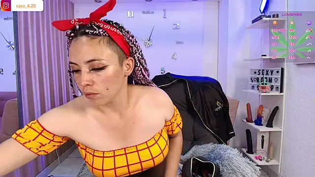 CaroFisher online show from November 2025 12:48:02 PM