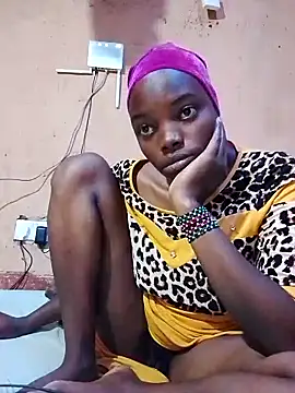 cute naimah online show from February 2026 04:24:01 AM