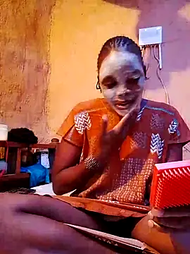 cute naimah online show from November 2025 04:46:01 AM