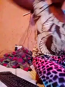 cute naimah online show from November 2025 04:34:02 AM