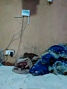 cute naimah online show from March 2026 06:19:02 AM