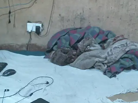 cute naimah online show from March 2026 04:25:01 AM