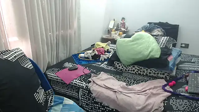 Anny Smith69 online show from April 2026 05:14:02 PM