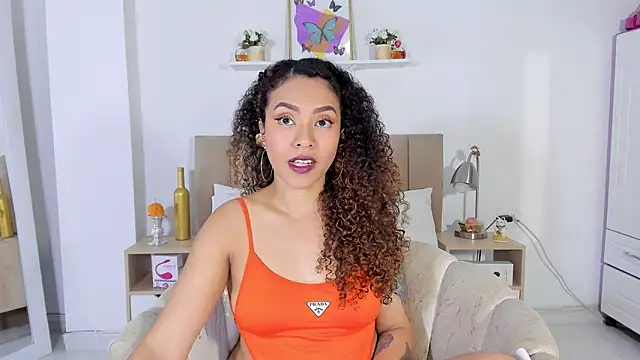 Zoe Gruber online show from April 2026 10:49:02 PM