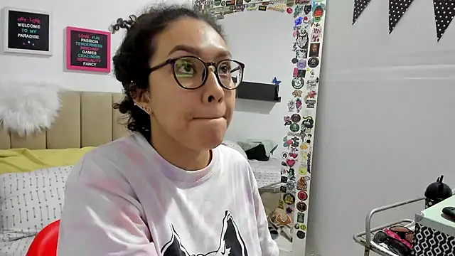 Zoe Gruber online show from February 2025 08:56:01 PM