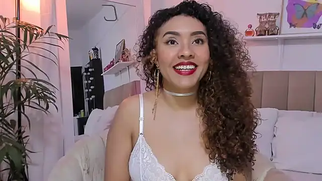 Snapshot of Zoe_Gruber chatting on November 2025 10:30:01 PM Zoe Gruber online show from November 2025 10:30:01 PM