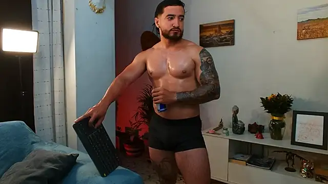 AndrewMartinez online show from October 2025 01:29:01 AM